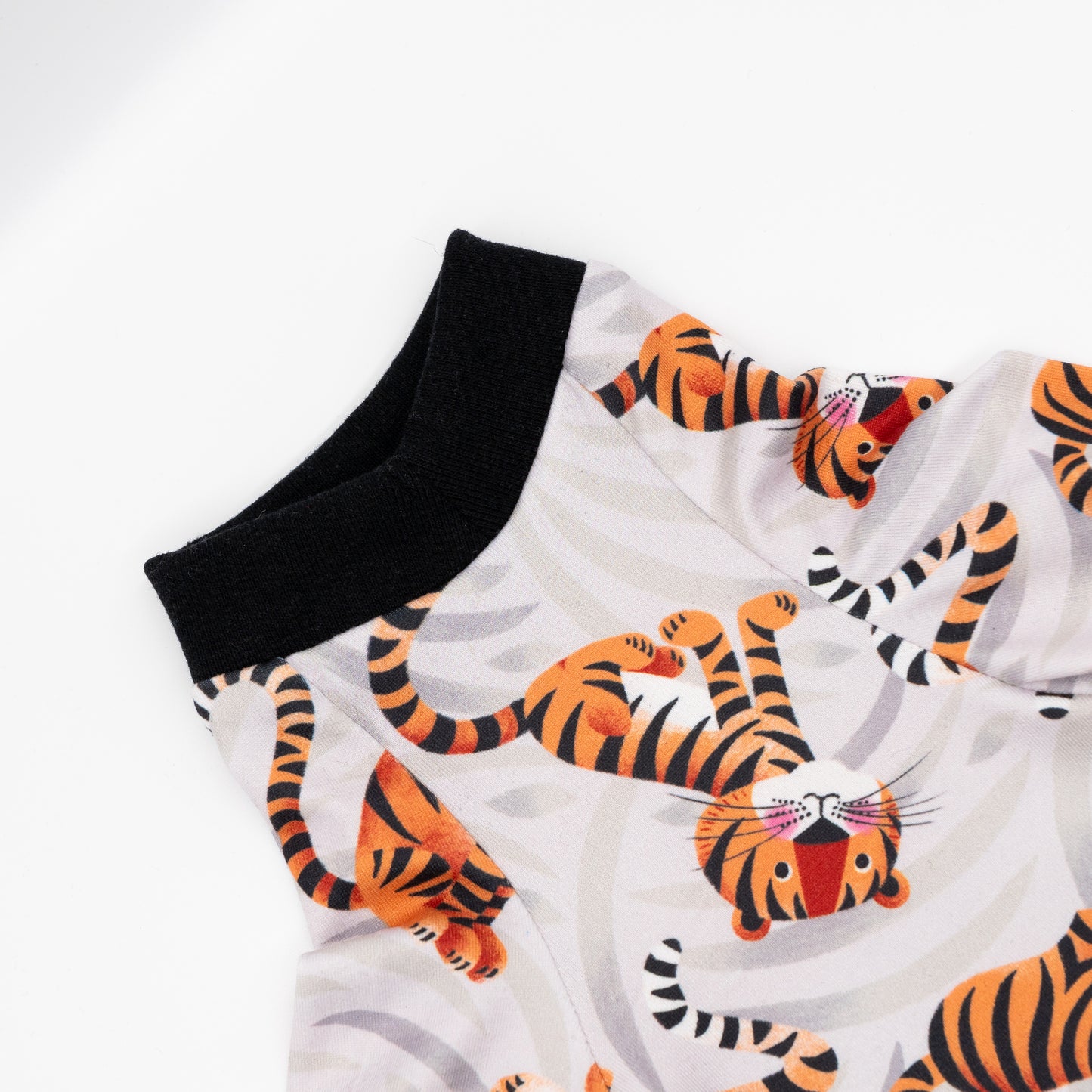 Onesie for cat | Tigers